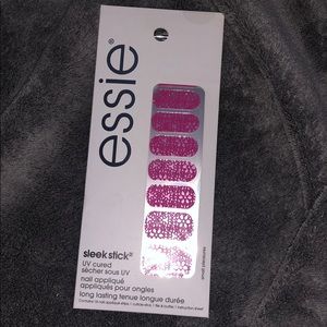 Essie sleek stick on long lasting nails